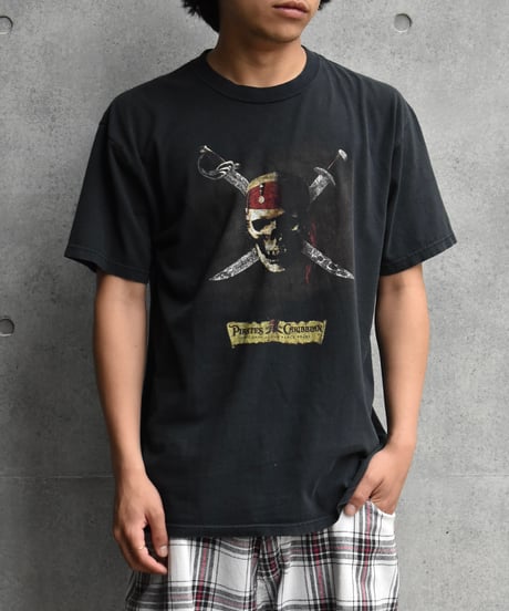 Used Disney Print T-Shirt "Pirates Of The Caribbean" 04-497