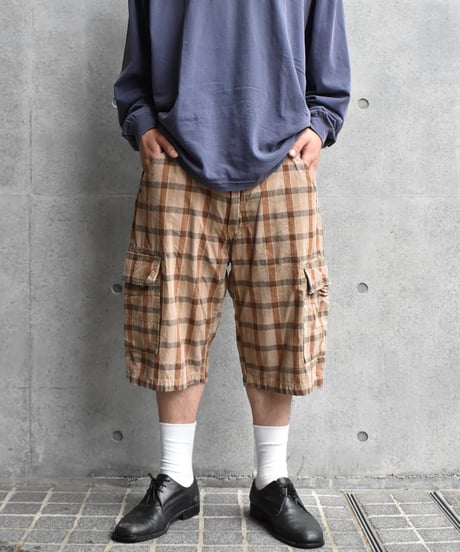 Used Levi's Plaid Cargo Shorts 03-170