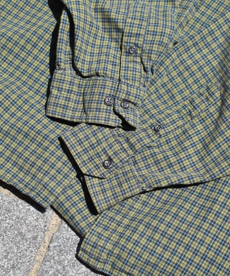 Used GAP Long Sleeve Plaid Shirt 05-038