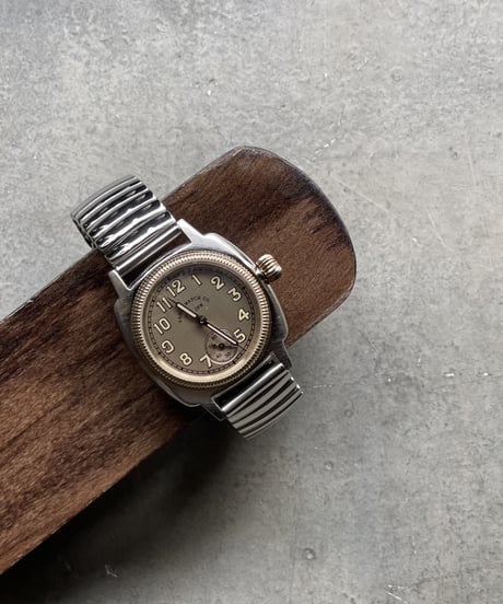 VAGUE WATCH CO. Coussin Early Extension