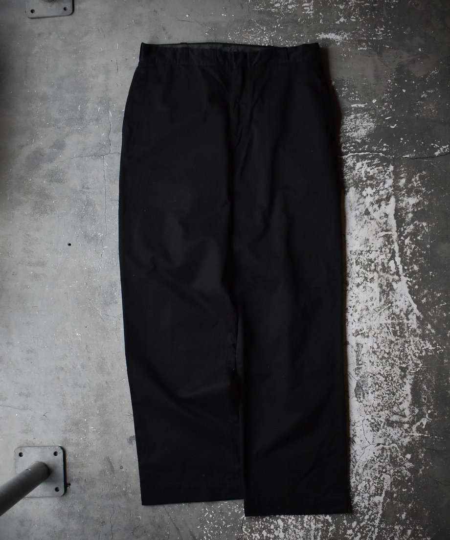 698ff93cc82327e7350754fa