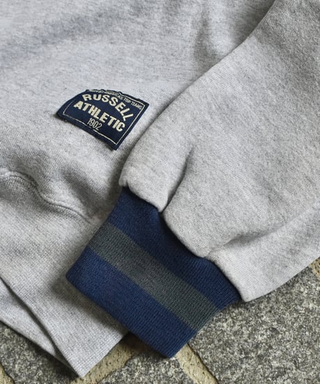 90s Russell Athletic Crew Neck Ringer Sweat "Made in USA" 04-429