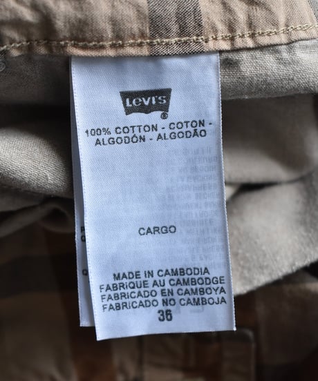 Used Levi's Plaid Cargo Shorts 03-170