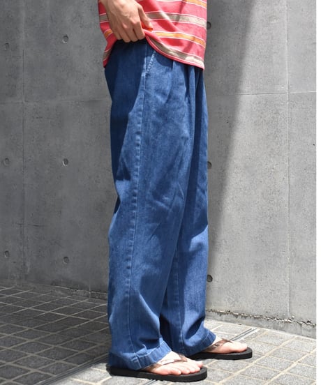 Used Roundtree & Yorke 2-Tuck Denim Slacks 03-141