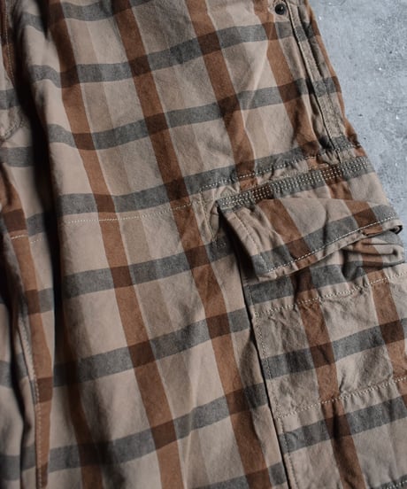 Used Levi's Plaid Cargo Shorts 03-170