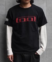 Used Tool Print Tee Black  04-460