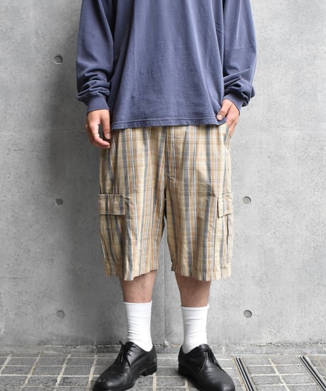 Used Wrangler Plaid Cargo Shorts 03-174