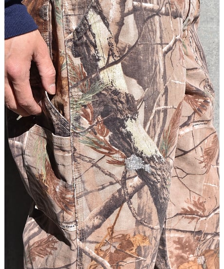Used Carhartt B235 Real Tree Camo Duck Painter Pants 03-068