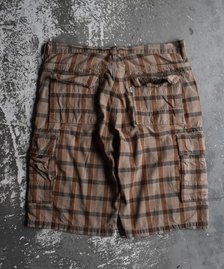 Used Levi's Plaid Cargo Shorts 03-170