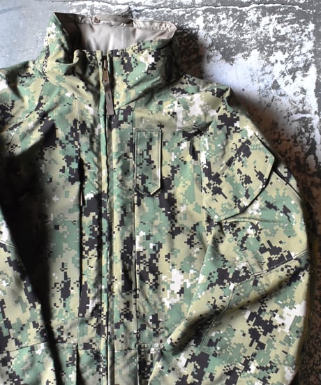 【Deadstock & Used】 Us Navy NWU GORE-TEX Working Parka Type3