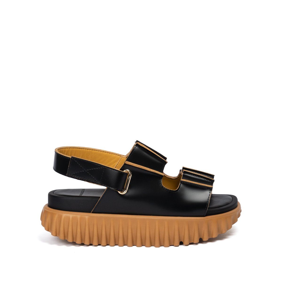 本日限定値下げ！4CCCCEES サンダル 35 【公式通販】