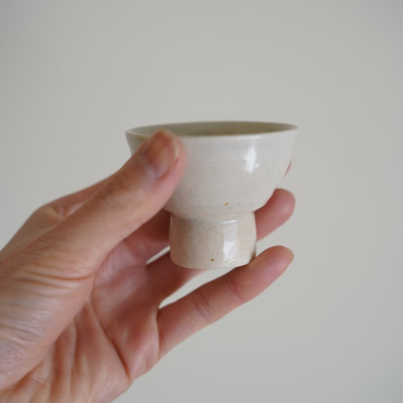 江戸　古清水　黄釉小杯ペア　亀水作　高級茶器　殻手　送料込み250819 江戸 古清水 水色釉小杯ペア 亀水作 高級茶器 殻手 瑠璃