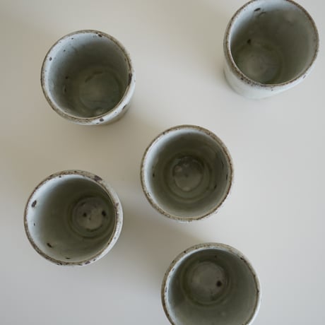 粉引灰釉　切立湯呑み/竹本ゆき子