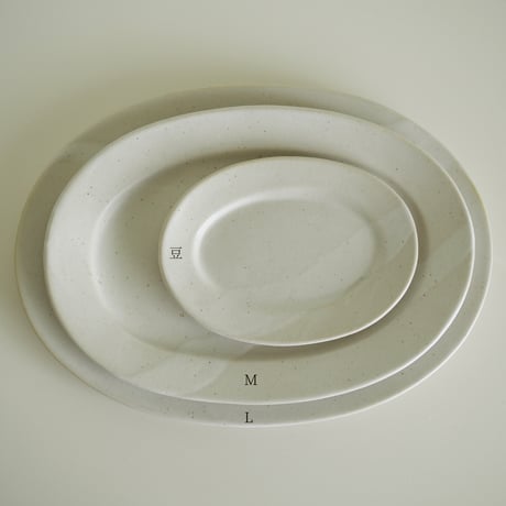 オーバル 豆／nakamurakenoshigoto