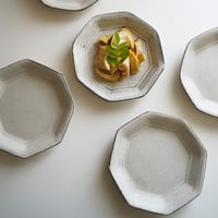 リム八角皿／小谷田潤