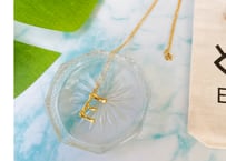 Paris購入♪ ENAYIM Designチャーム♪アルファベットネックレス☆E☆