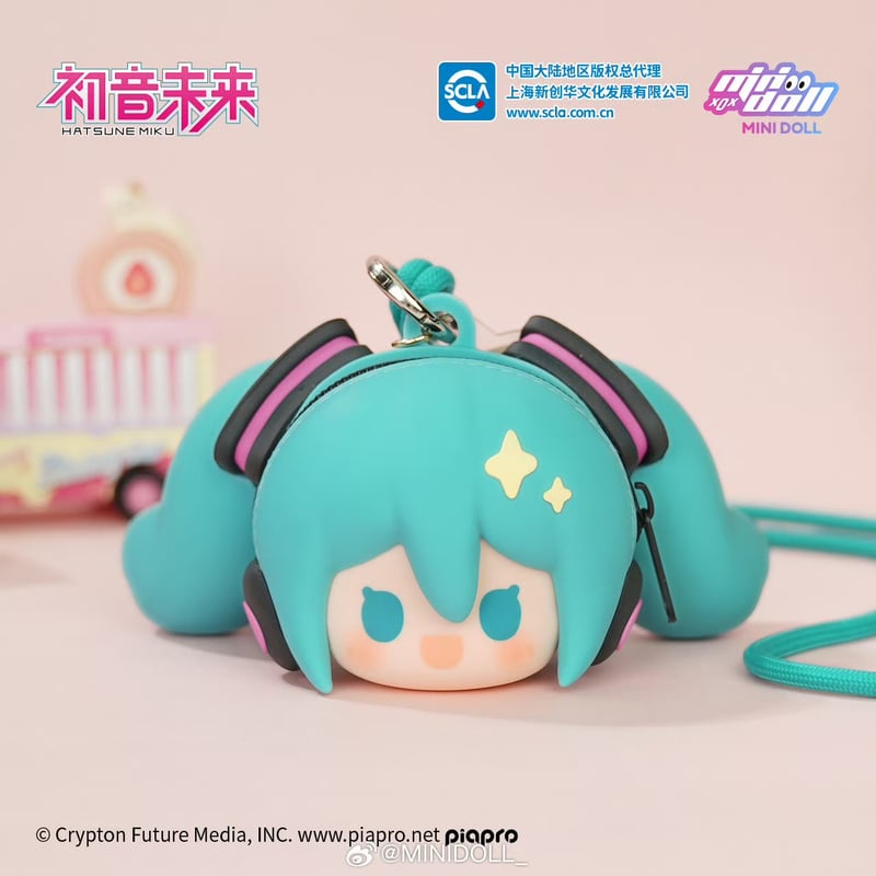bilibili ぬいぐるみポーチ　初音ミク　鏡音リン 初音ミク bilibili ぬいぐるみ ポーチ - メルカリ
