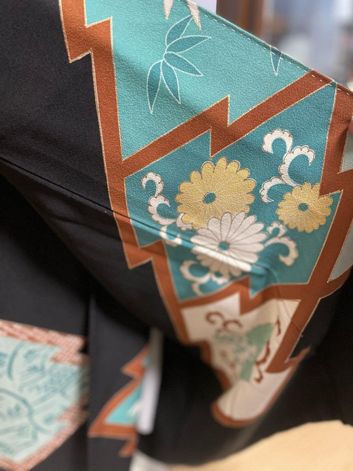 No.3008 黒留め袖と袋帯セット　鳳凰刺繍 正絹 No.3008 黒留め袖と袋帯セット 鳳凰刺繍 正絹