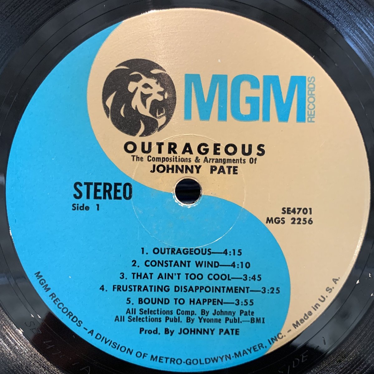 JOHNNY PATE / OUTRAGEOUS (レコード) fit=scale-down,w=1200