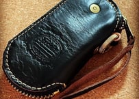 【コラボ】Specialite With Gum-A-Mama Key Case 新喜皮革茶芯ホースハイド