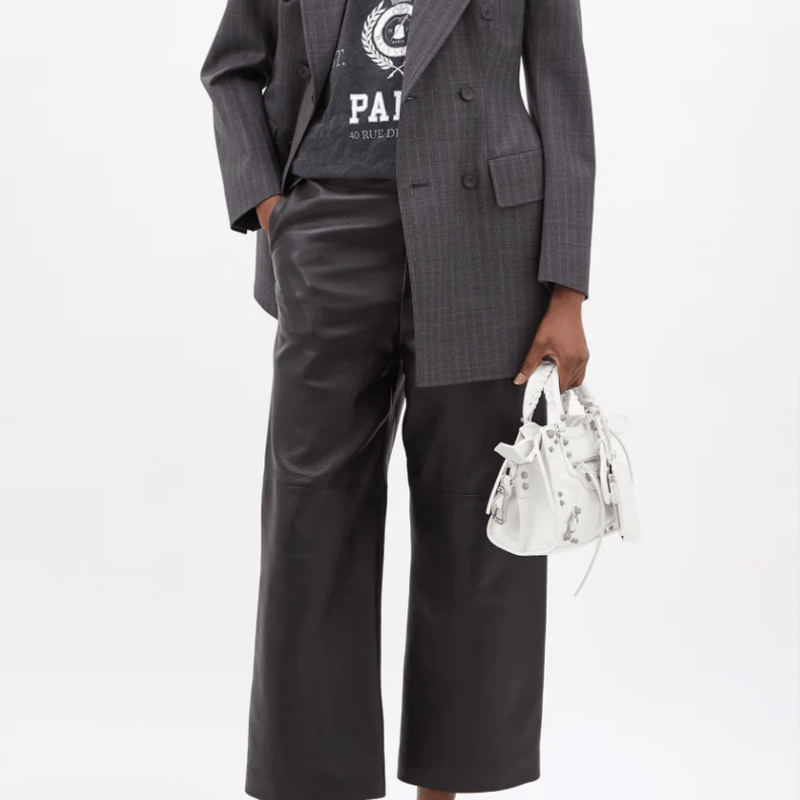 BALENCIAGA パリ コットンTシャツ | バズ トレンド ストア BALENCIAGA パリ コットンTシャツ | バズ トレンド ストア