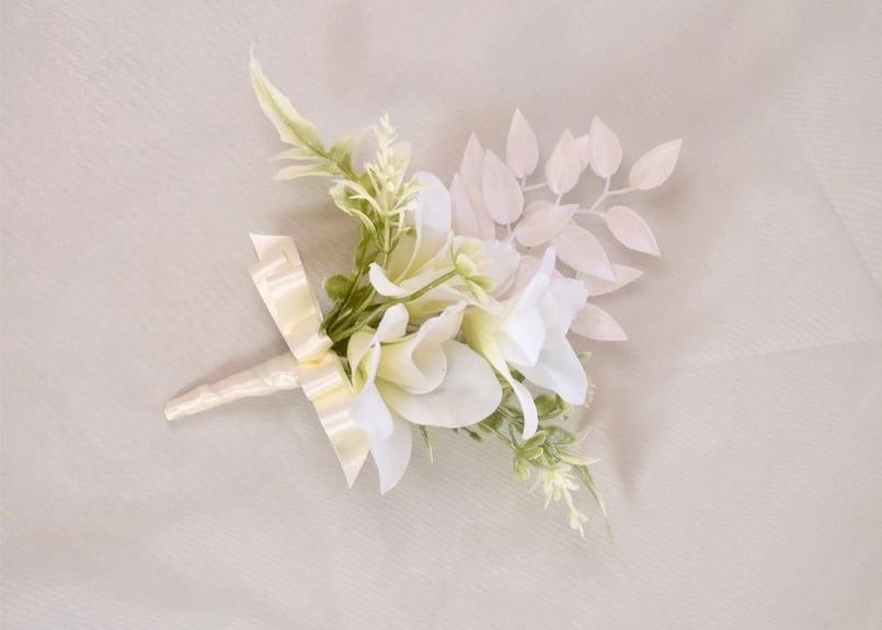 カサブランカ ブーケ ブートニア ブーケとブートニア デンファレ、カサブランカ | Dar flores