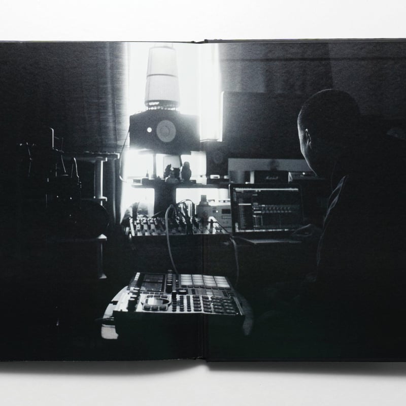 DAILY OPERATION CAYO IMAEDA 写真集 DAILY OPERATION - CAYO IMAEDA | 1/8oz CLOTHING