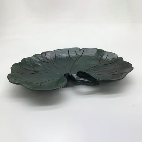 葉っぱ皿　(18×13×2)　葉色