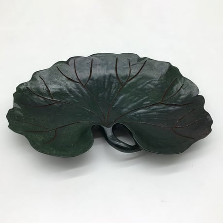 葉っぱ皿　(18×13×2)　葉色
