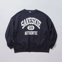 ■SAKESKIE College Logo Wide CrewNeck Sweat (Navy × White)