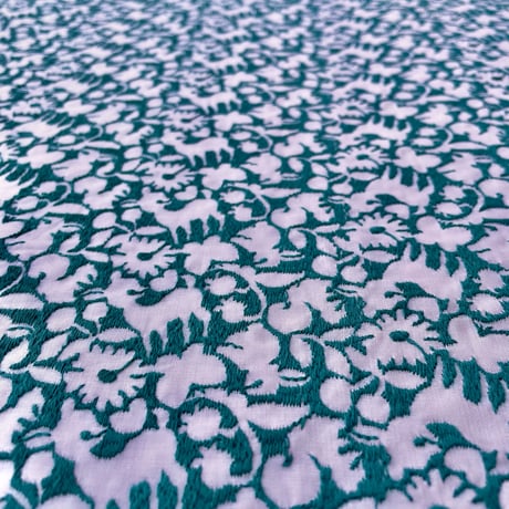 【刺繍/10cm単位】”パウダーフレーク"　綿ローン刺繍　EL-2300-1