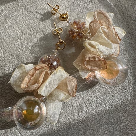 一点物♥beige flower
