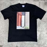 DOORWAY BLACK