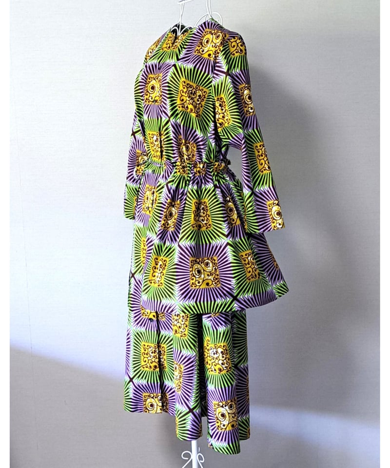 エプロンフラワードレス（アップルグリーンxラベンダー） | attamica