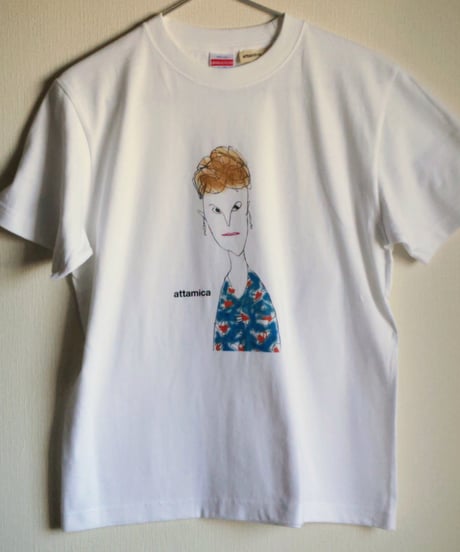 アッタミカのTシャツ (ロベルタ)