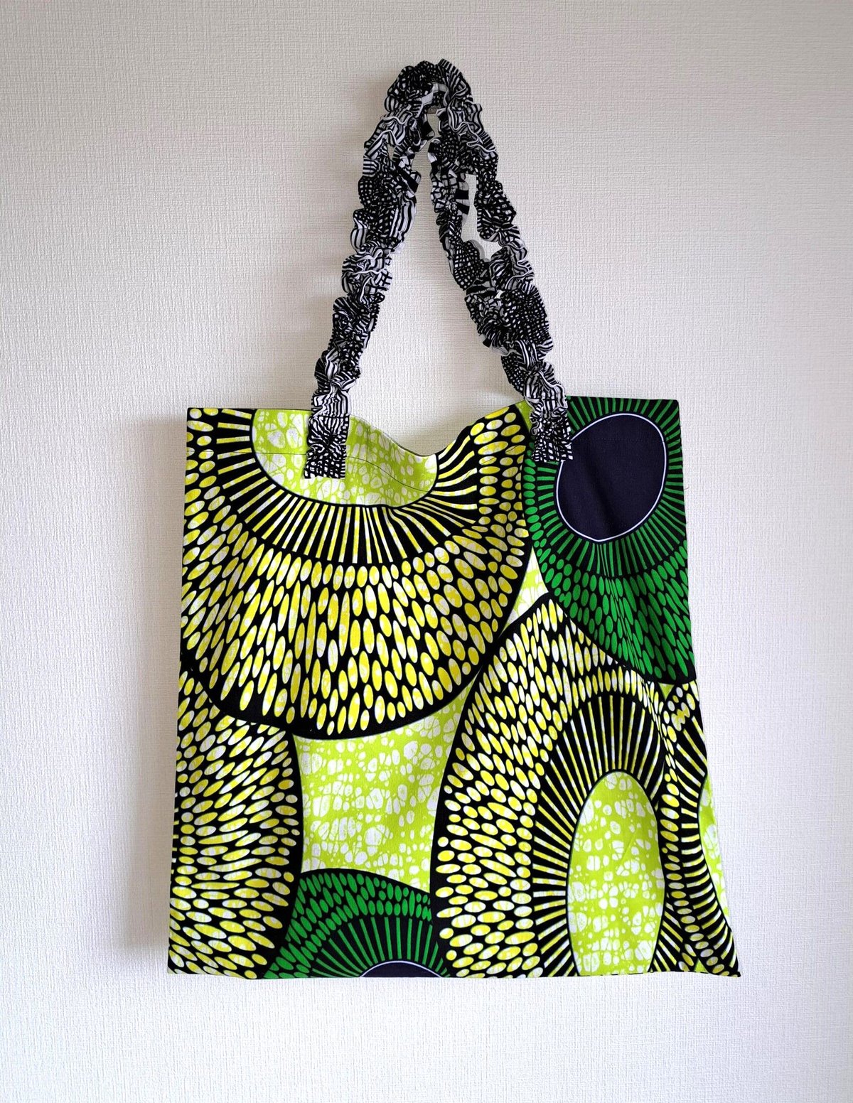 カーネーション エコバッグ（ライムグリーン） | attamica