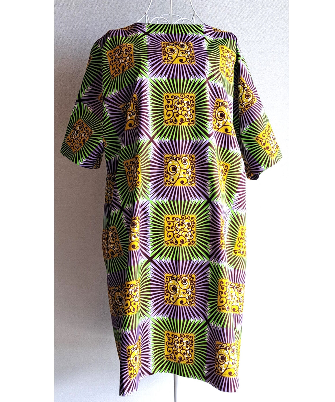 ダークブルー フラワーパターン ドレス ダークブルー フラワーパターン ドレス ドレスプラス DRESS+