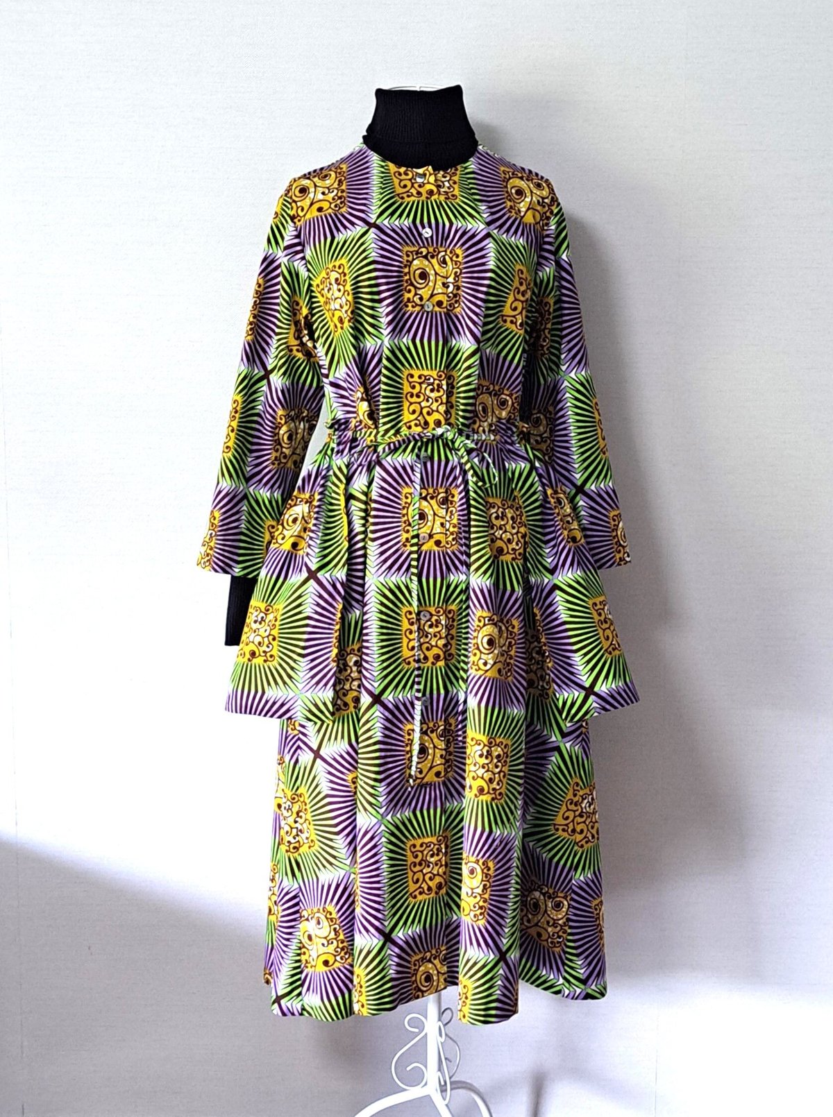 エプロンフラワードレス（アップルグリーンxラベンダー） | attamica