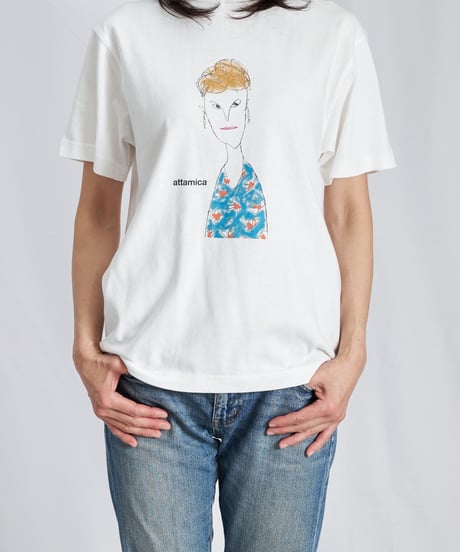 アッタミカのTシャツ (ロベルタ)