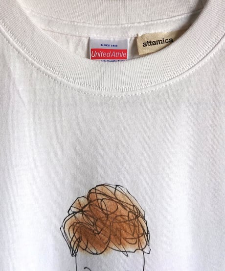 アッタミカのTシャツ (ロベルタ)