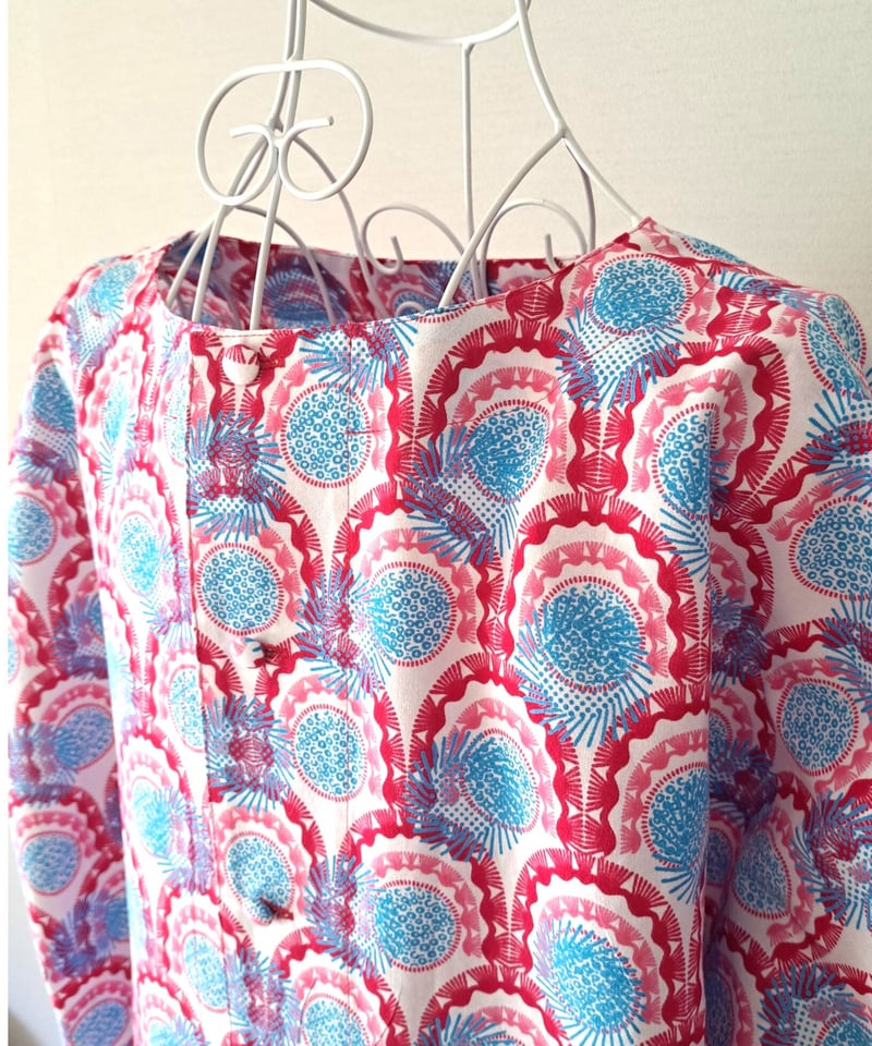 ピンクフラワーパターンボディコンドレス XS-Lサイズあり【SETTAN/セッタン】フリル/ フラワープリント