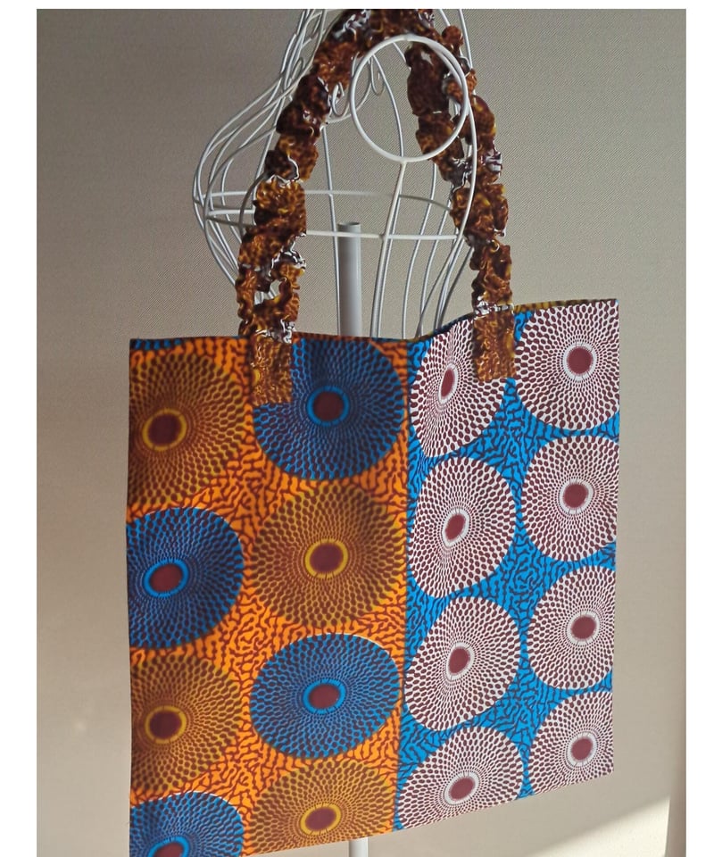 カーネーション エコバッグ（オレンジxブルーxアイボリー） | attamica