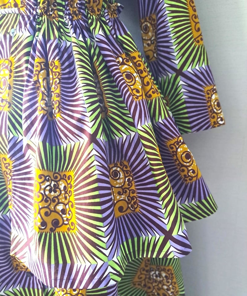 エプロンフラワードレス（アップルグリーンxラベンダー） | attamica