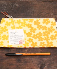 【数量限定】ぺたんこポーチ〈カタバミ〉