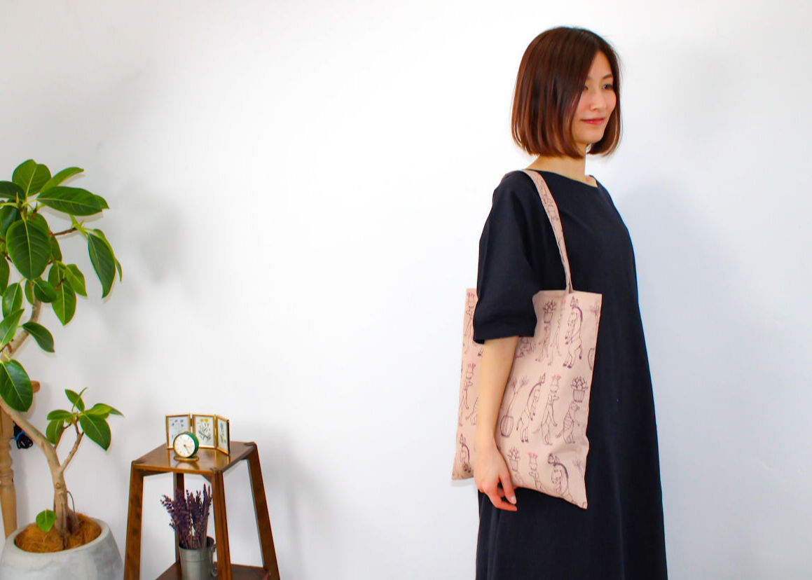 1点物♡編み物ハンドバッグ♡ピンクと白 チェック柄♡パール調♡オーダー不可です♡ 1点物♡編み物ハンドバッグ♡ピンクと白 チェック柄♡パール調