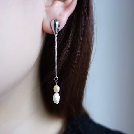 simple pearl accessory