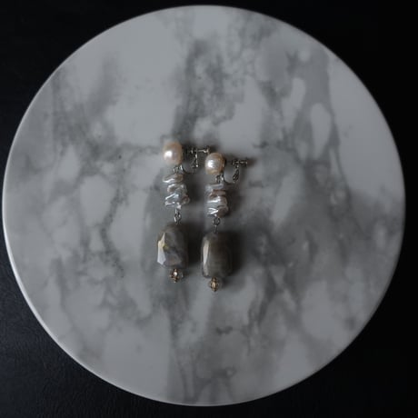 shell marble accessory