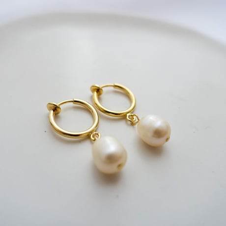 【gold】pearl earring