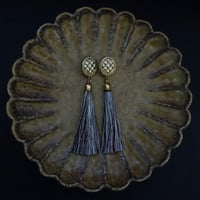 tassel accessory(a)