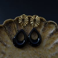 gold×blac pierce